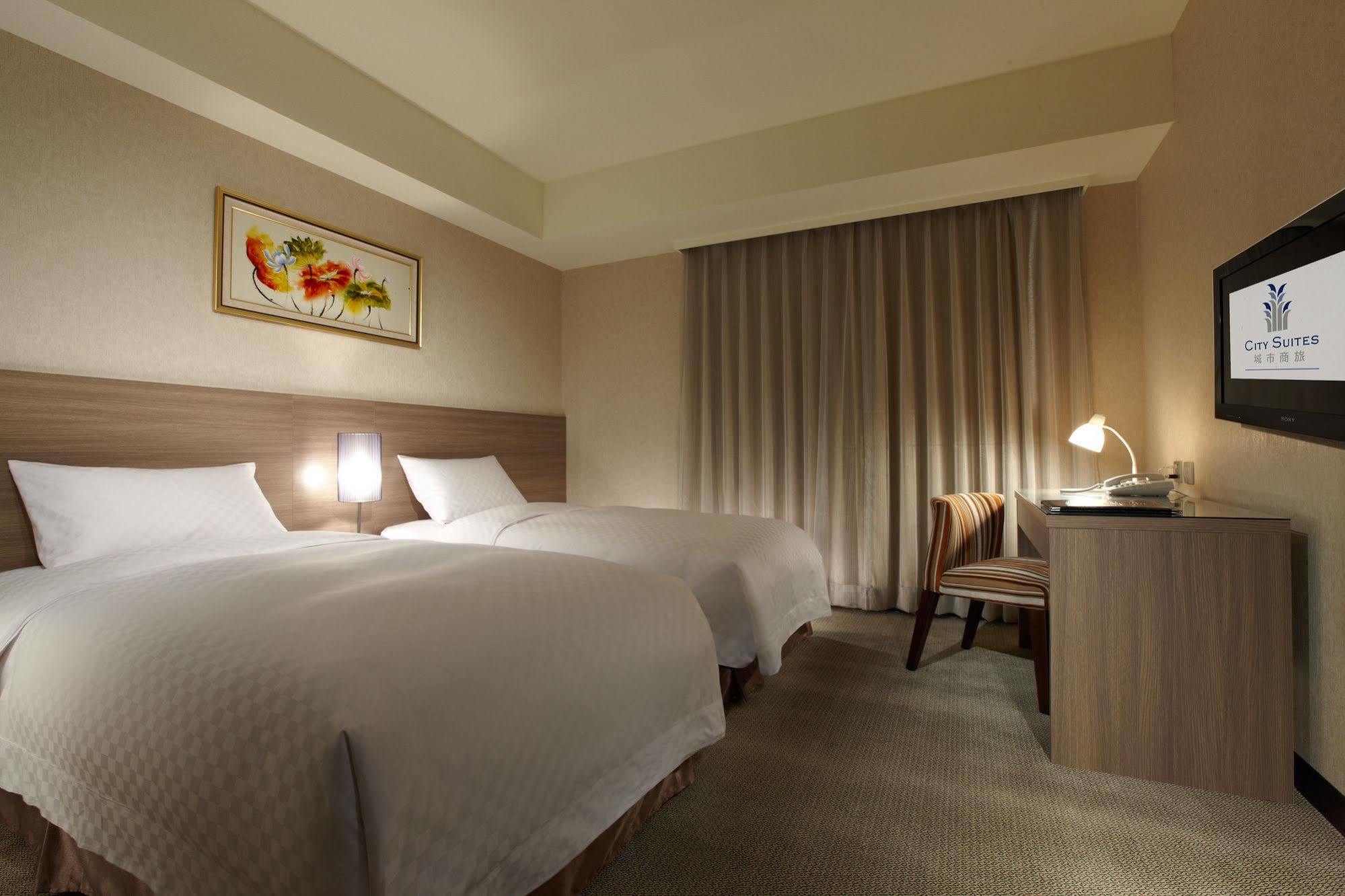 เดอะ เมโทร โฮเต็ล ไถจง Hotel ภายนอก รูปภาพ