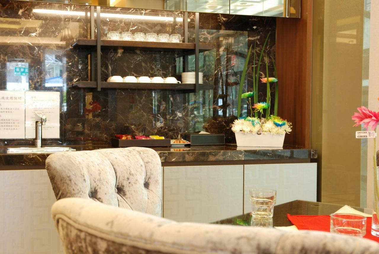 เดอะ เมโทร โฮเต็ล ไถจง Hotel ภายนอก รูปภาพ